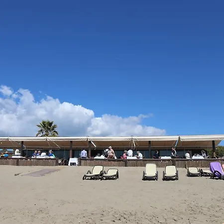 Tatil Evi Wood House Close Marbella